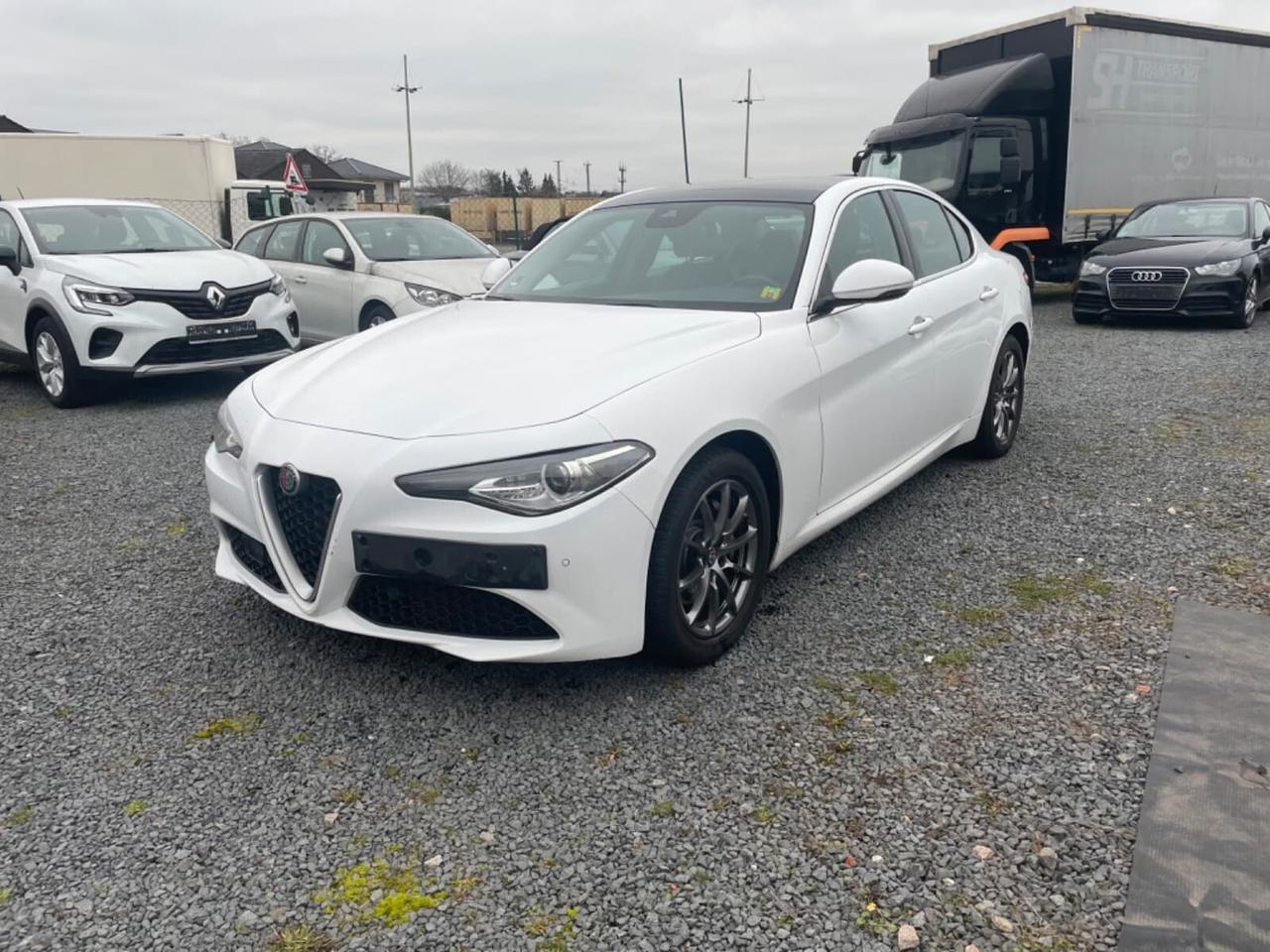 Alfa Romeo Giulia 2.0 Turbo 200 CV AT8 Super