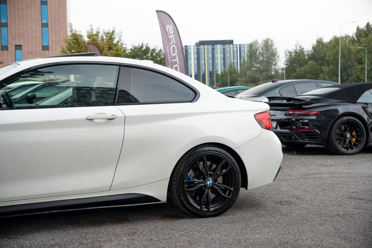 BMWM240i xDrive/H&K/M-SPORT