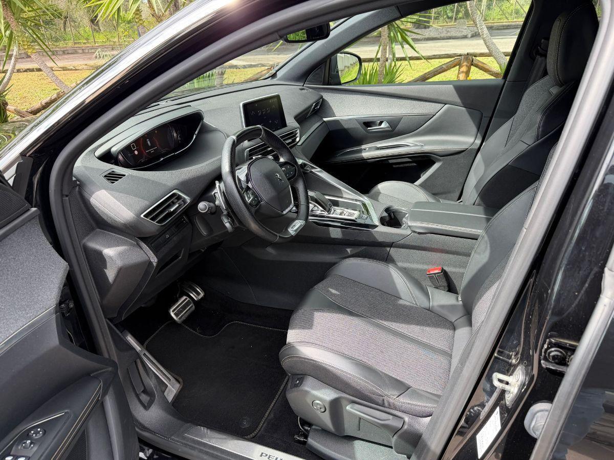 PEUGEOT - 3008 - PureTech Turbo 130 S&S EAT8 GT Line