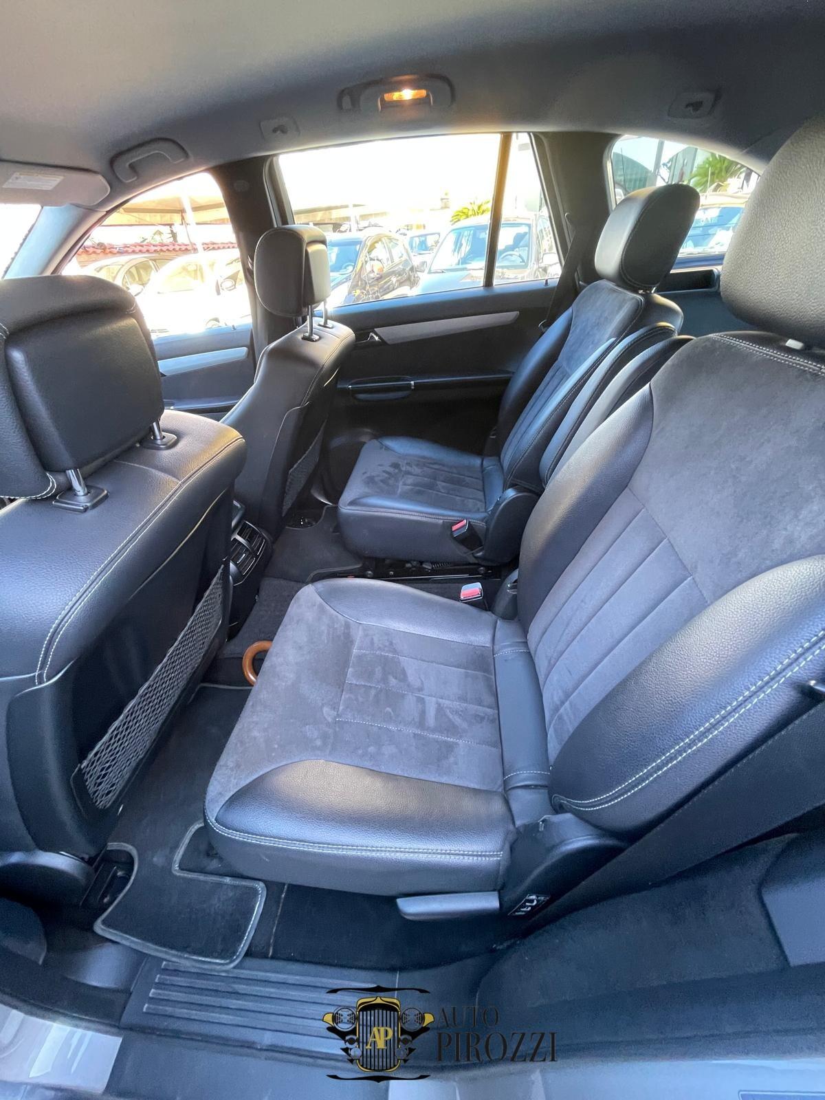 MERCEDES CLASSE R320 del 2008 con soli 160.000KM