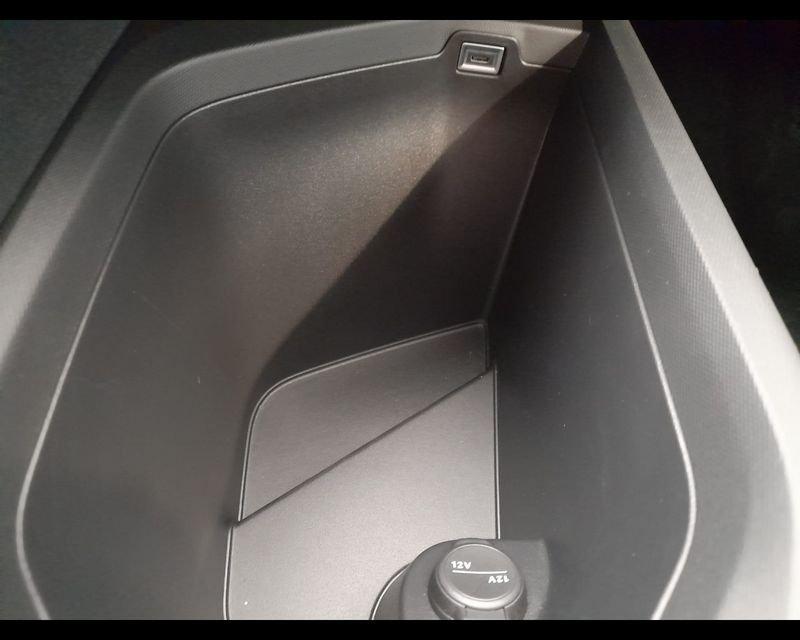 Peugeot 5008 Nuovo Hybrid 145 e-DCS6 ALLURE