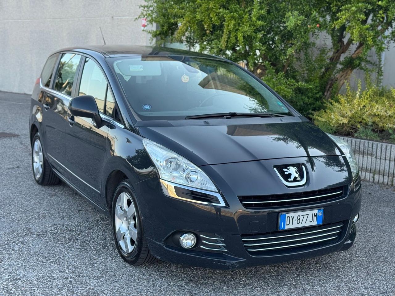 Peugeot 5008 1.6 HDi 110cv Automatico 7Posti