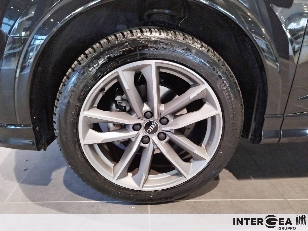 AUDI Q3 Sportback 35 2.0 tdi S line edition s-tronic