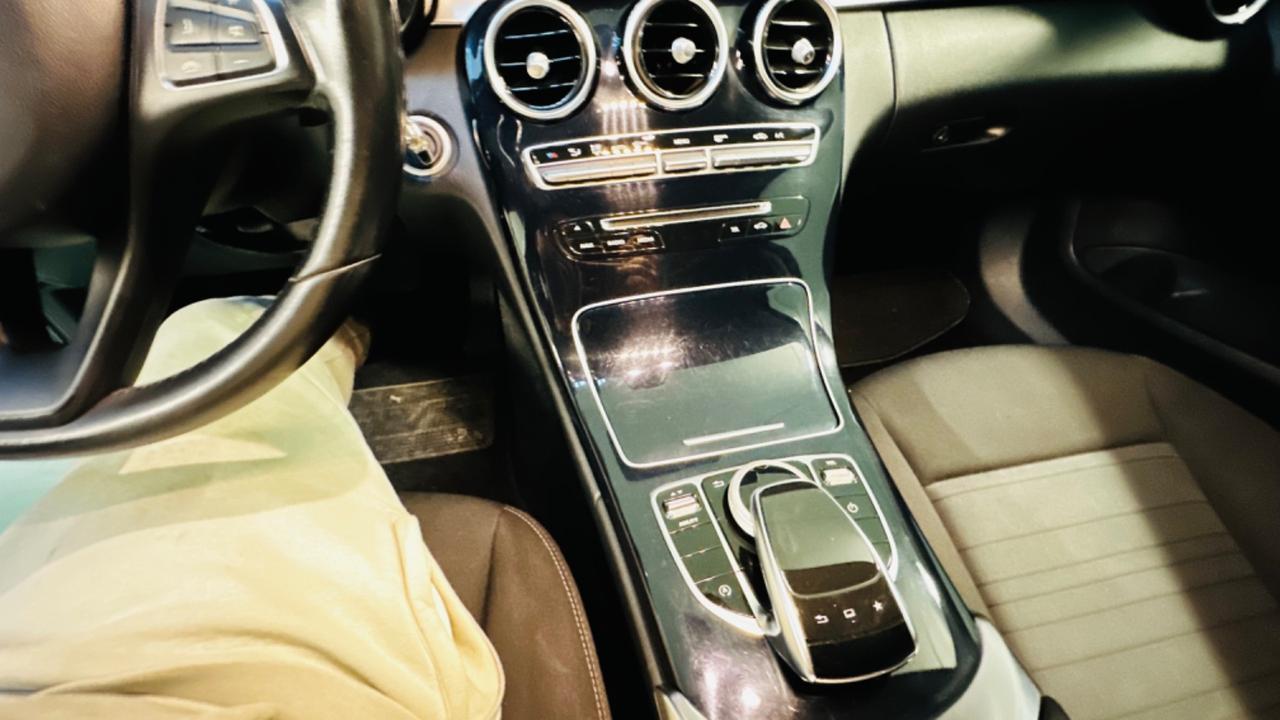 Mercedes-benz C 180 d Premium