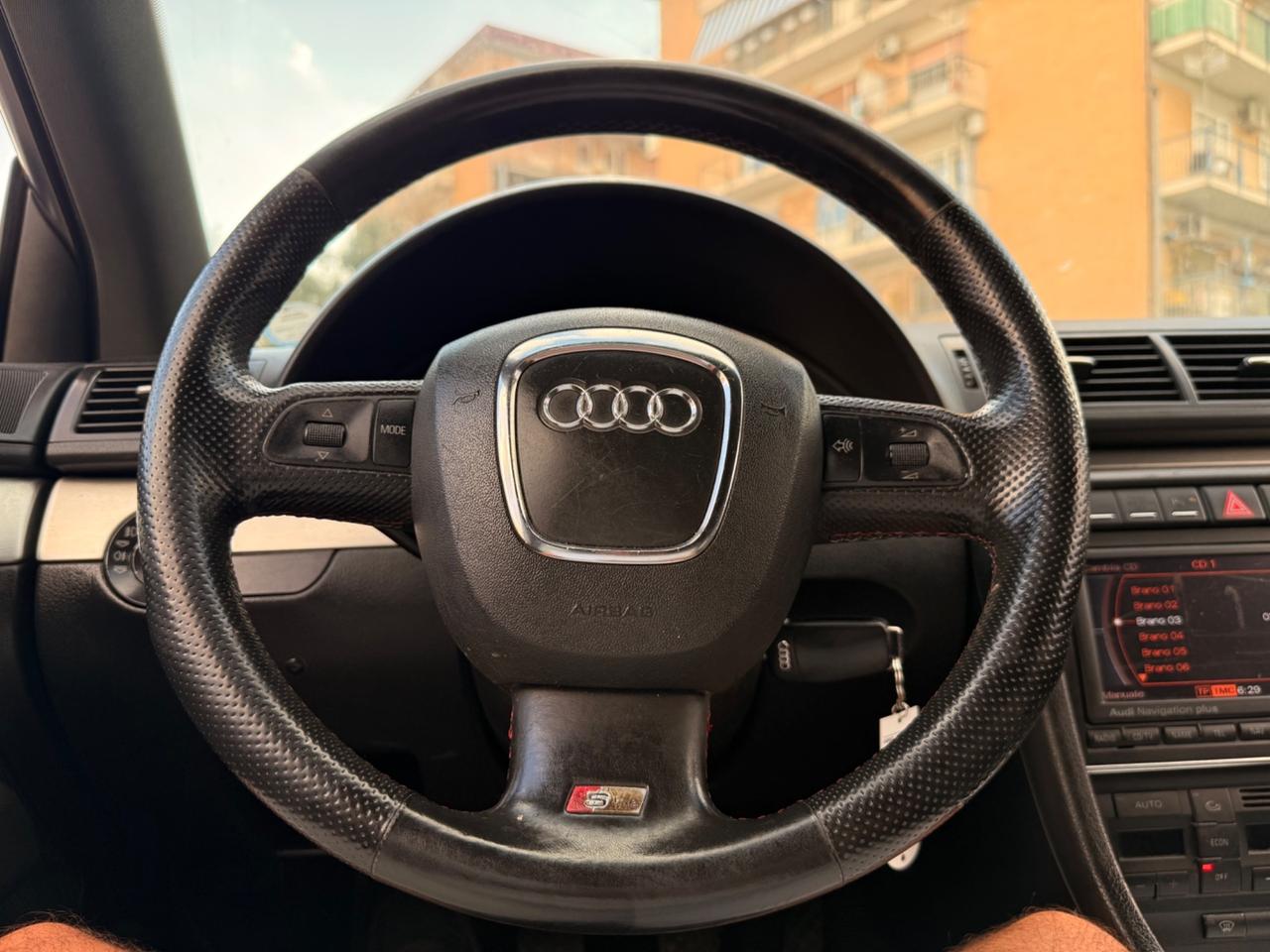 Audi A4 Restyling 2.0/170CV TDI Avant Sline km170