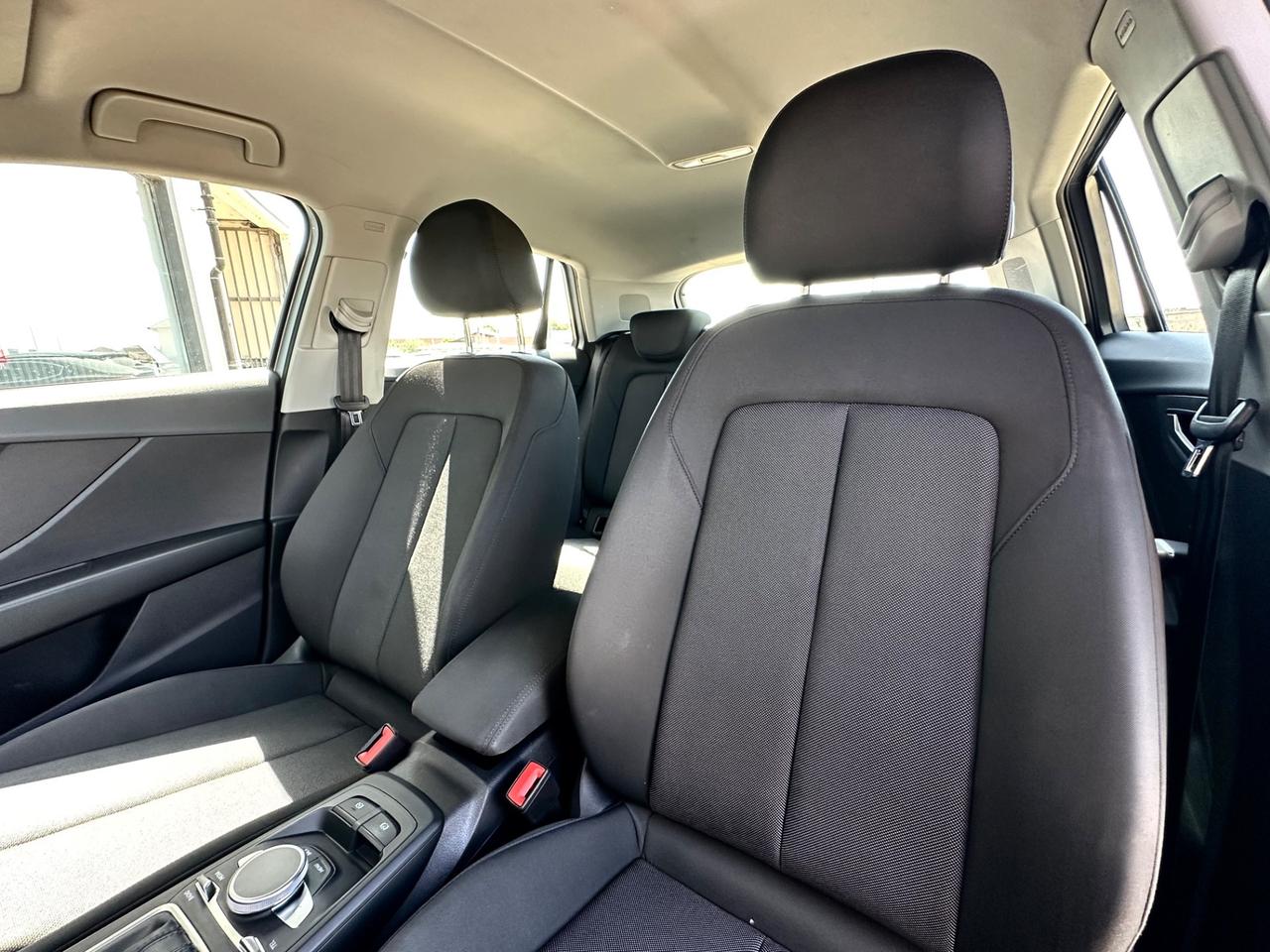 Audi Q2 35 TFSI S tronic Business Advanced