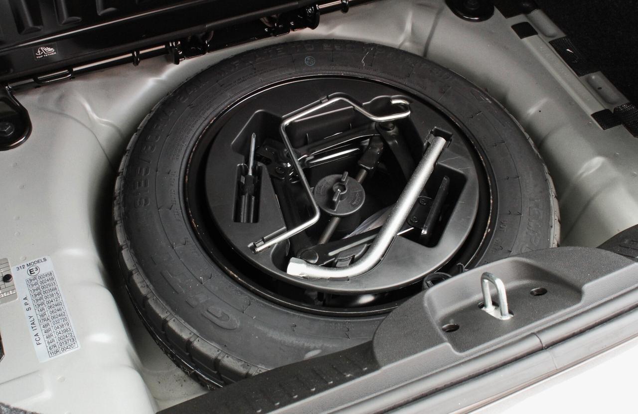 Fiat 500 1.0 Hybrid Connect 70CV-OK NEOPATENTATI