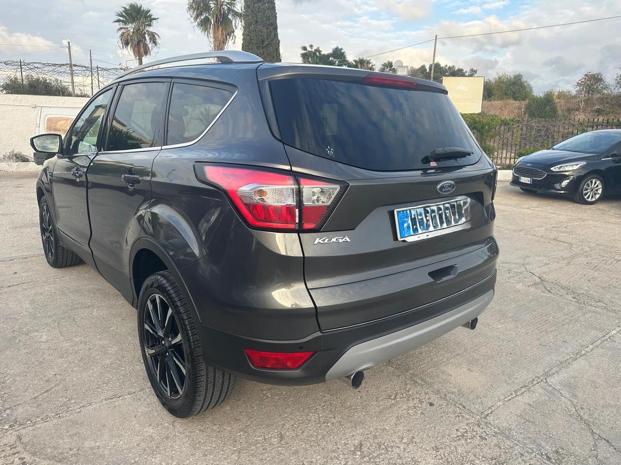 Ford Kuga 1.5 EcoBlue 120 CV Titanium (2019) | Solo 102.900 KM -