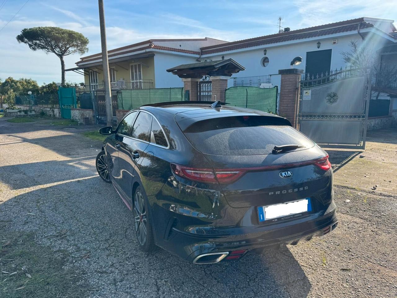 Kia ProCeed 1.6 T-GDI DCT GT