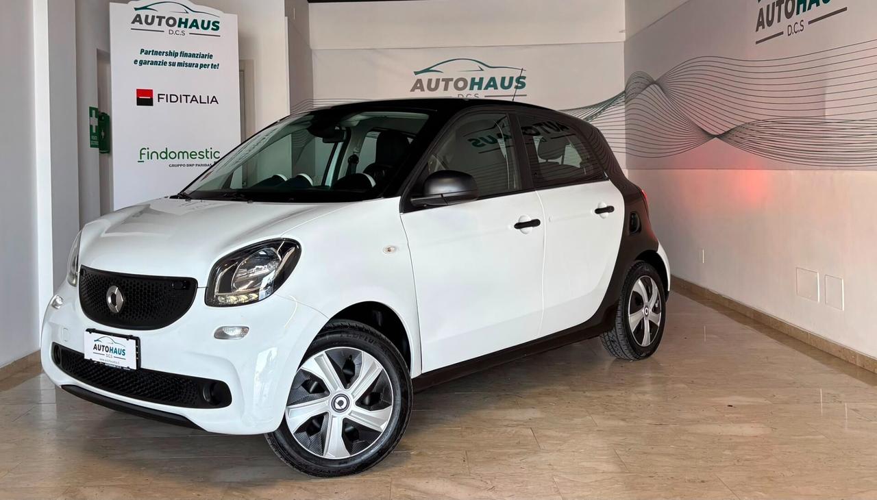 Smart ForFour 1.0 benzina 71 CV