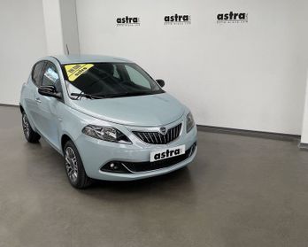 Lancia Ypsilon 1.0 FireFly 5 porte S&S Hybryd Gold