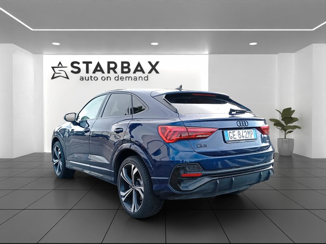 Audi Q3 SPB 40 TDI Identity Black S line edition 200CV