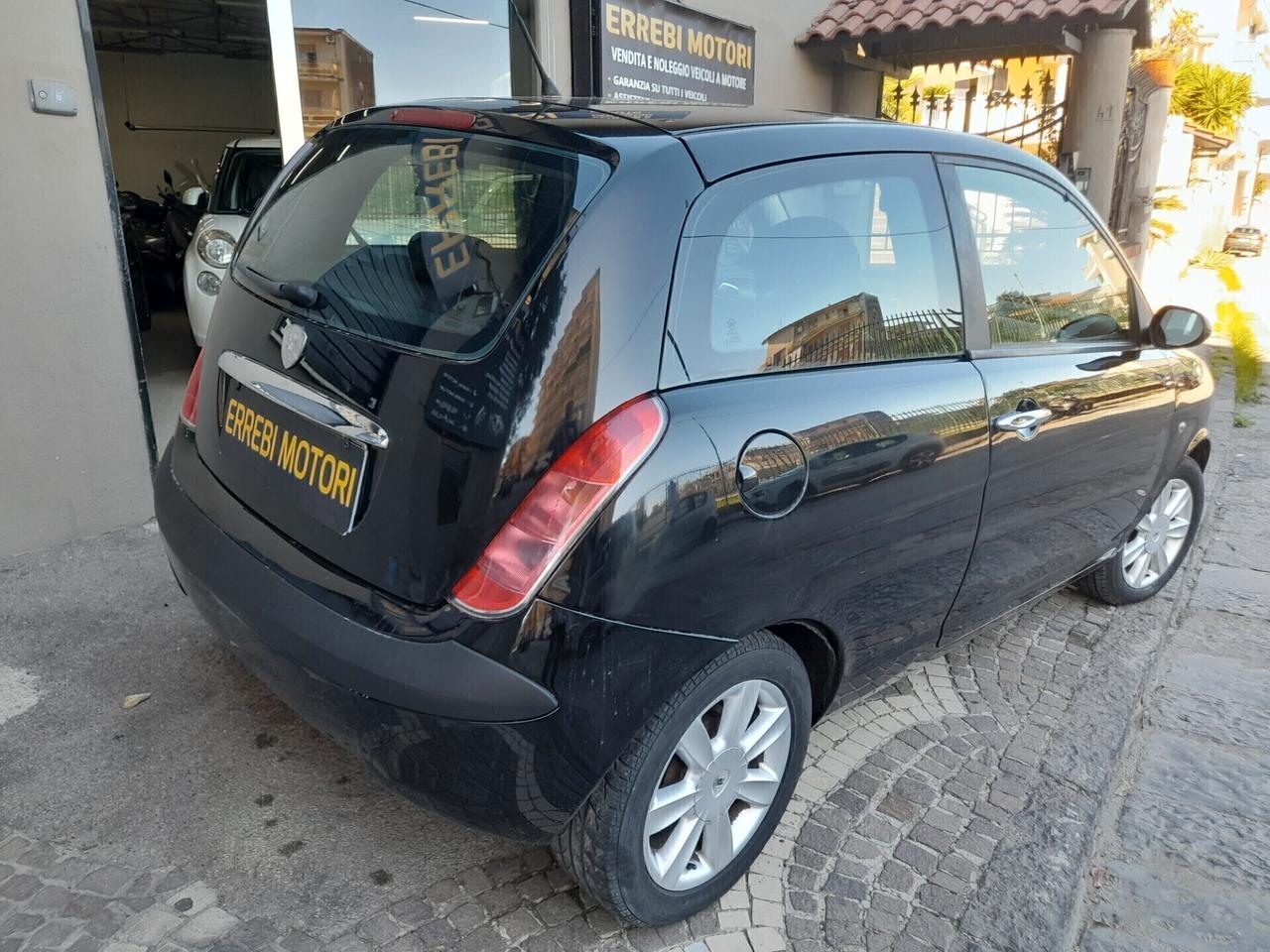 Lancia Ypsilon 1.3 Multijet 16V