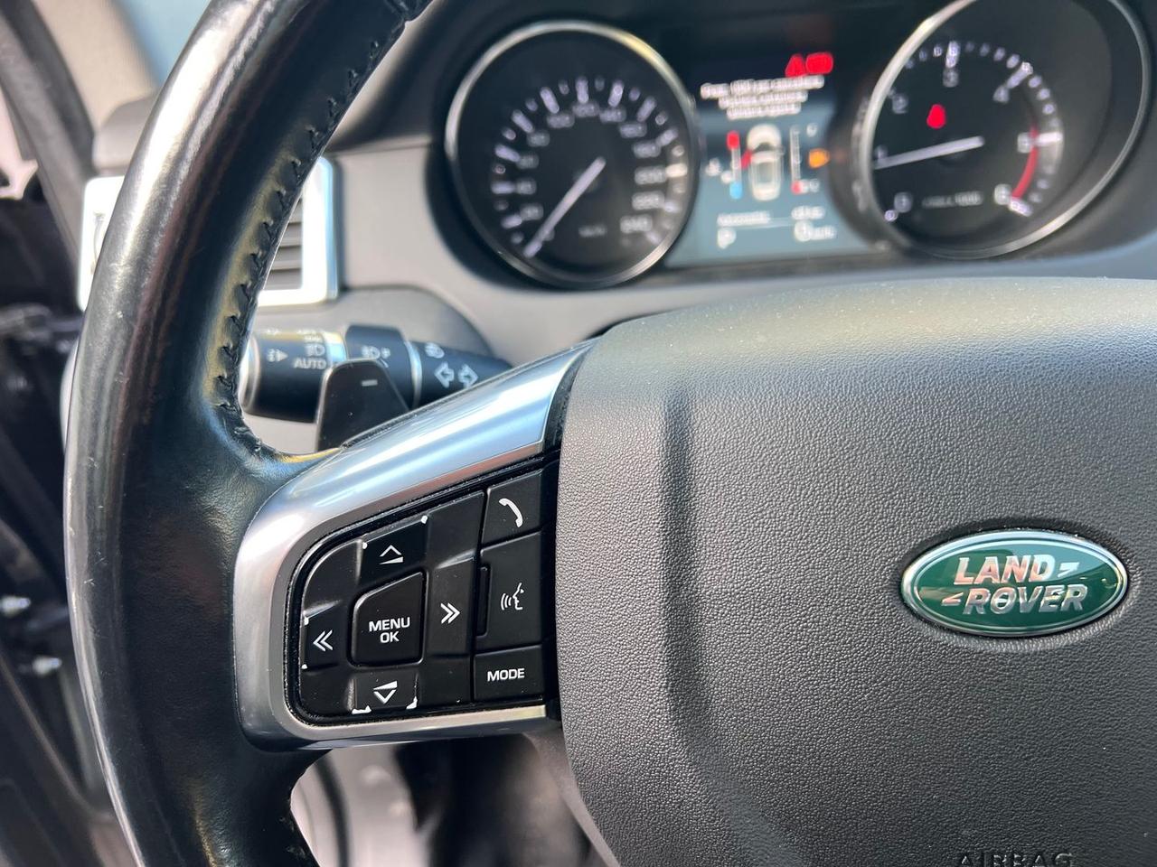 Land Rover Discovery Sport 2.0 TD4 HSE #9050