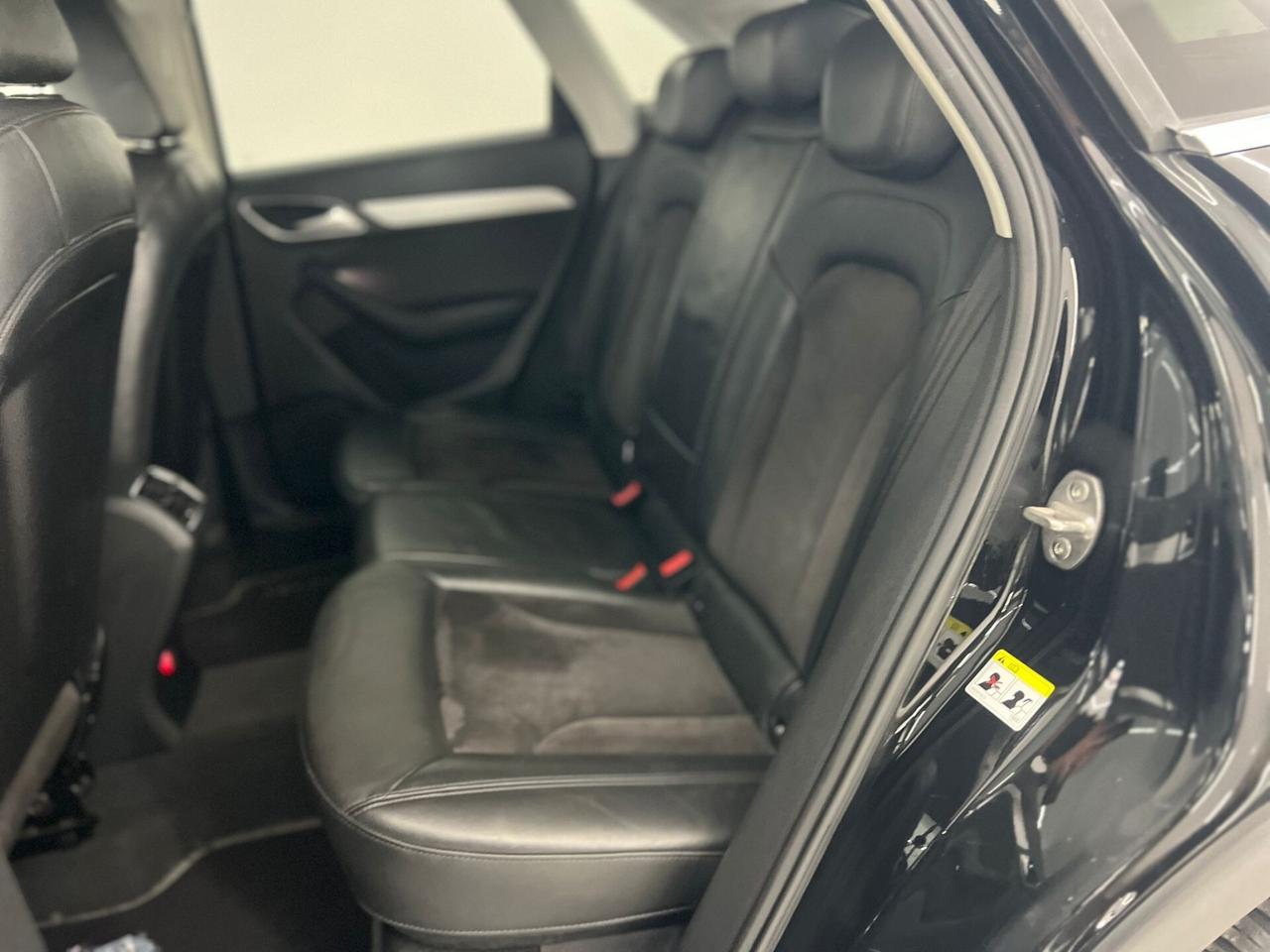 Audi Q3 2.0 TDI 150 CV quattro S tronic edition Sport