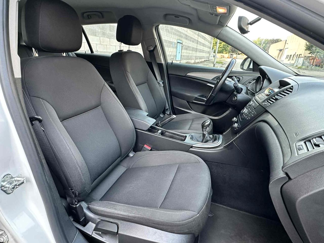 Opel Insignia 2.0 CDTI 131cv-Tag.Cert-U.Prop-Euro5