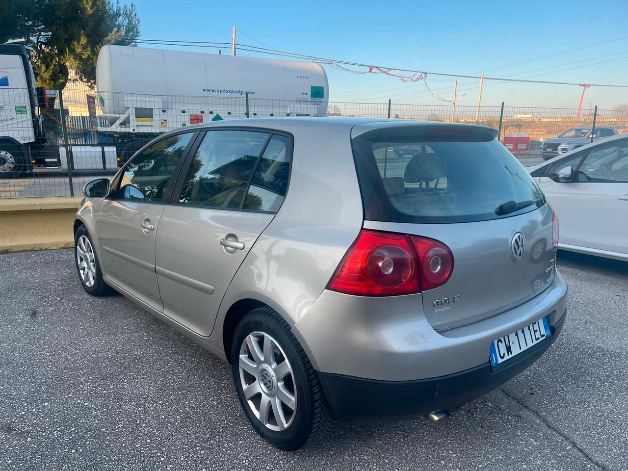 Volkswagen Golf 2.0 16V TDI 4mot. 5p. Sportline