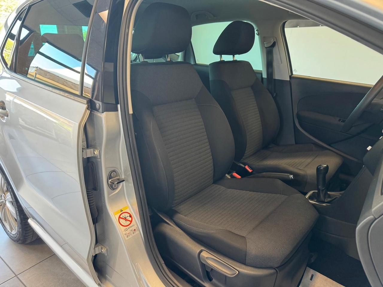 Volkswagen Polo 1.6 TDI 90CV 5P Comfortline 2011