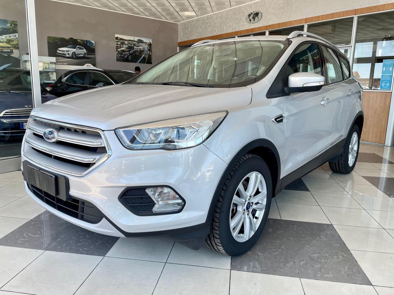 Ford Kuga 1.5 TDCI 120 CV S&S 2WD Powershift Titanium