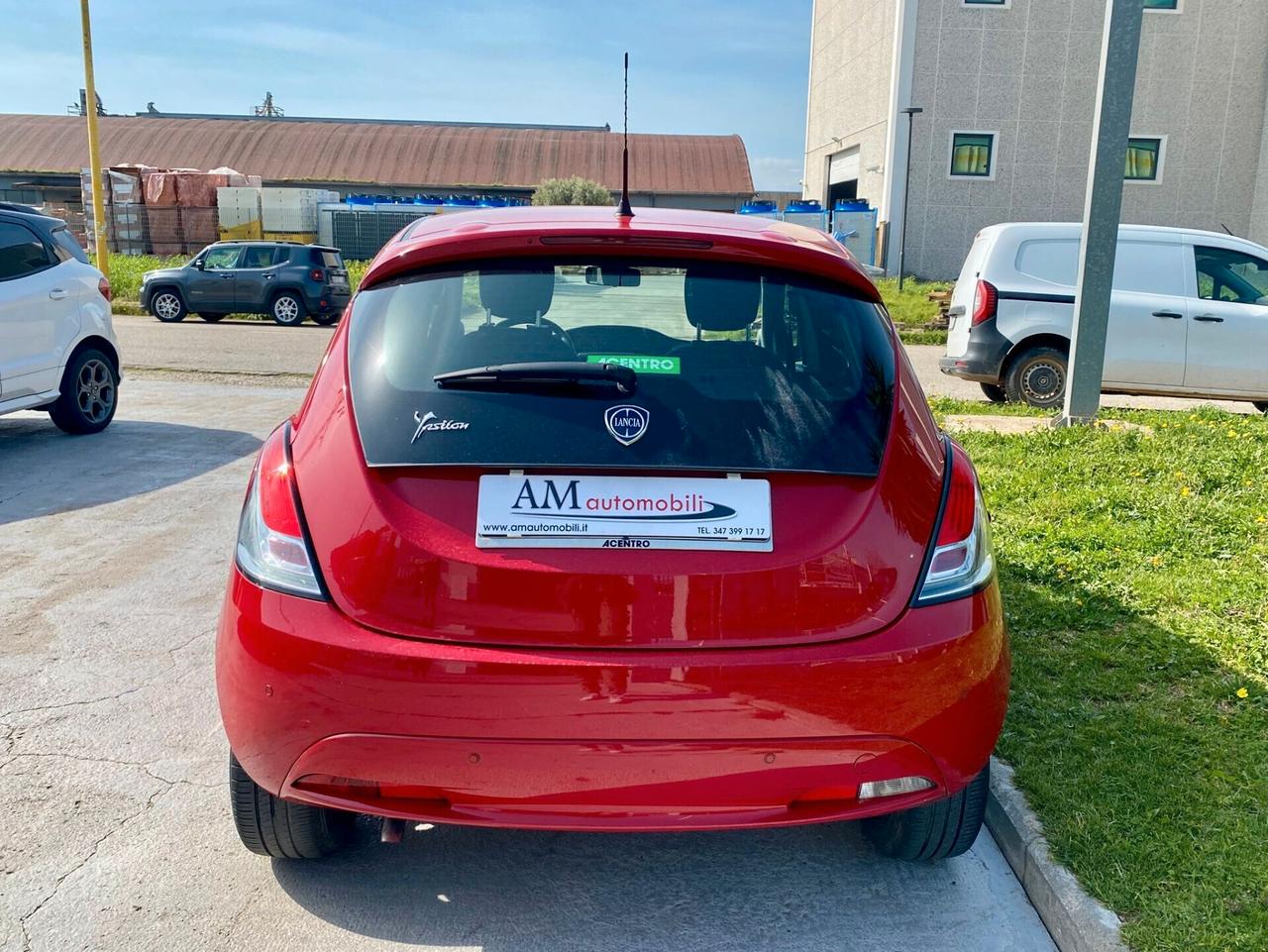 Lancia Ypsilon 0.9 TwinAir 85 CV S&S aut. Silver