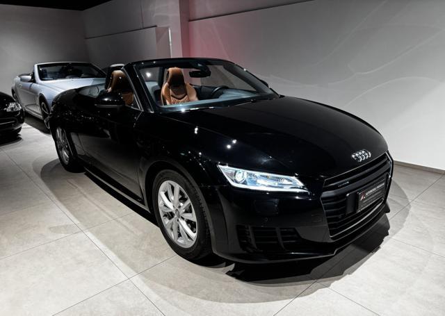 AUDI TT Roadster 2.0 TFSI 230cv Quattro S-Tronic Design