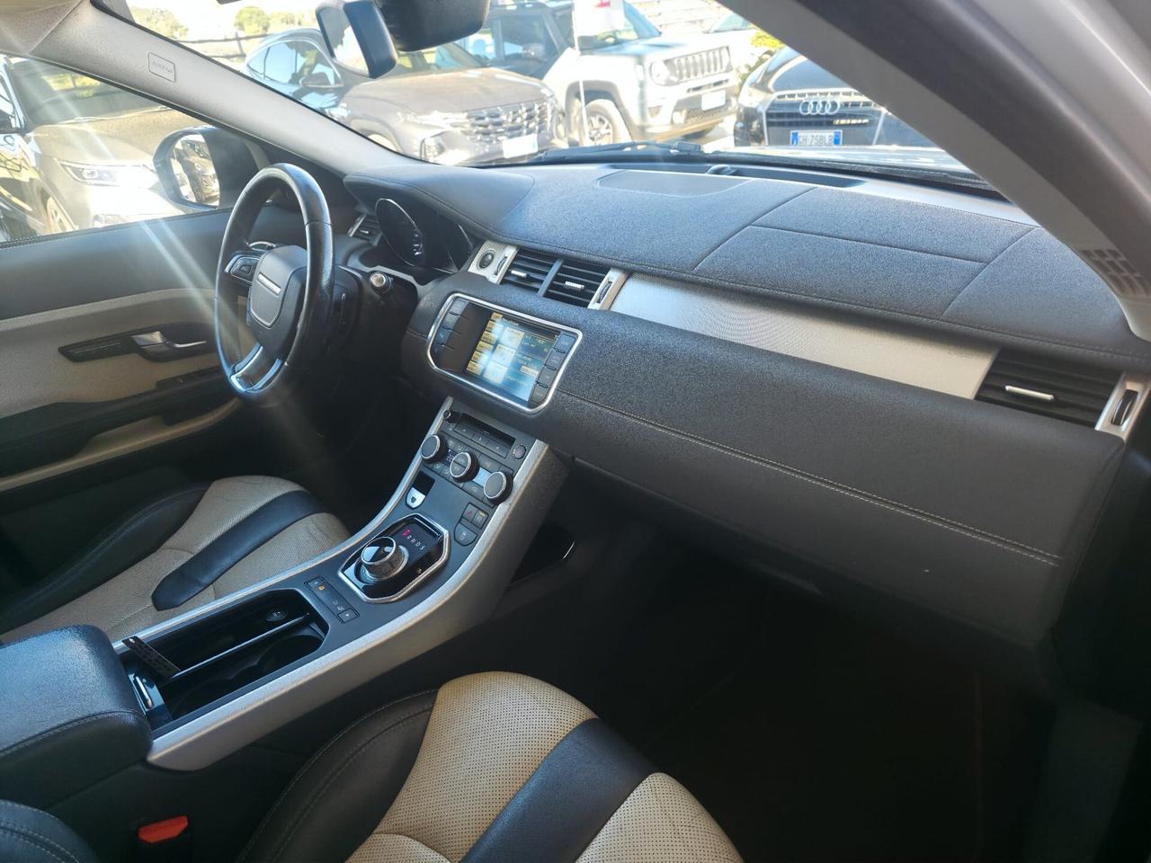 Land Rover Range Evoque 2.2 TD4 5p. Prestige