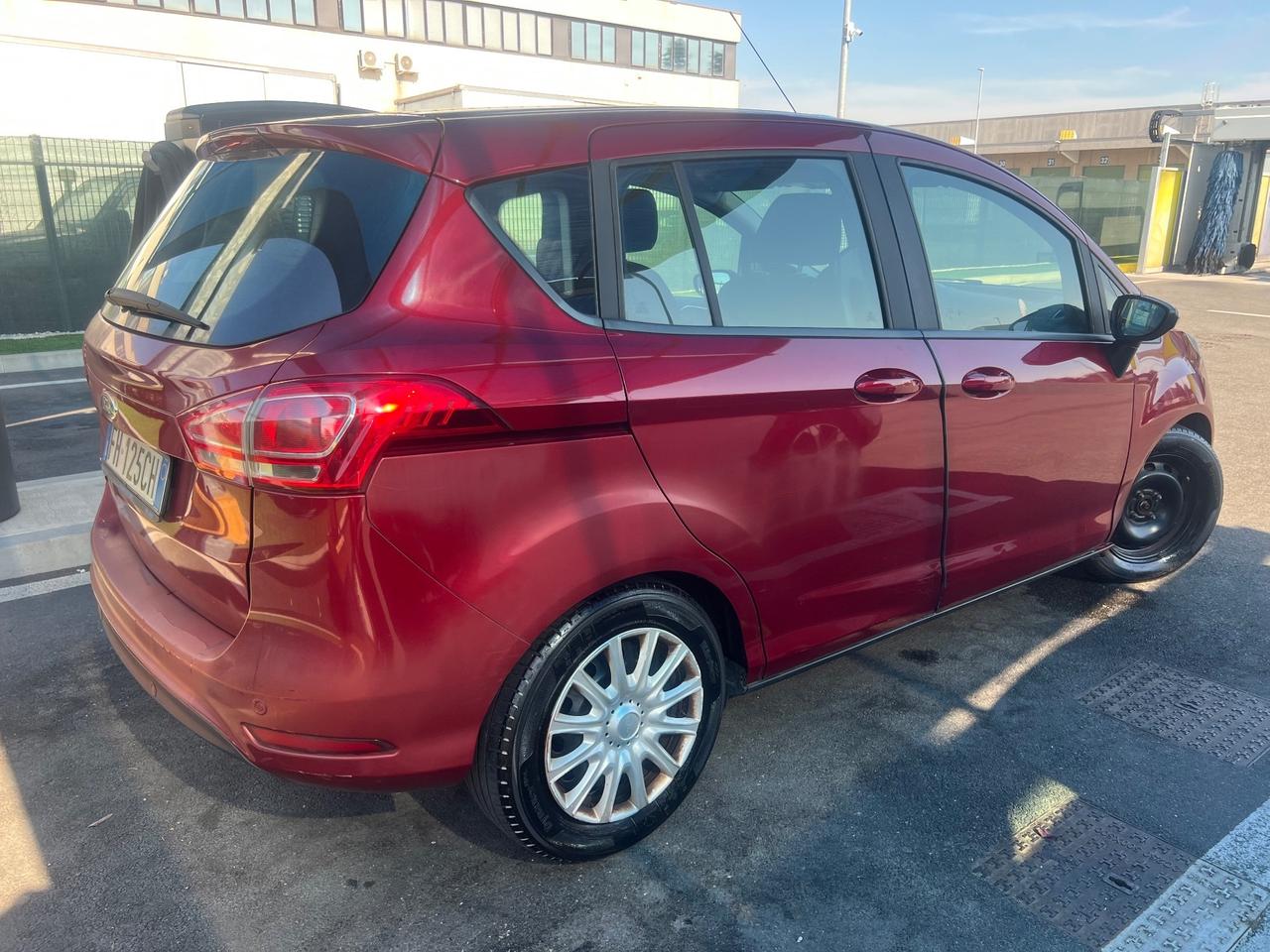Ford B-Max 1.4 90 CV GPL Titanium