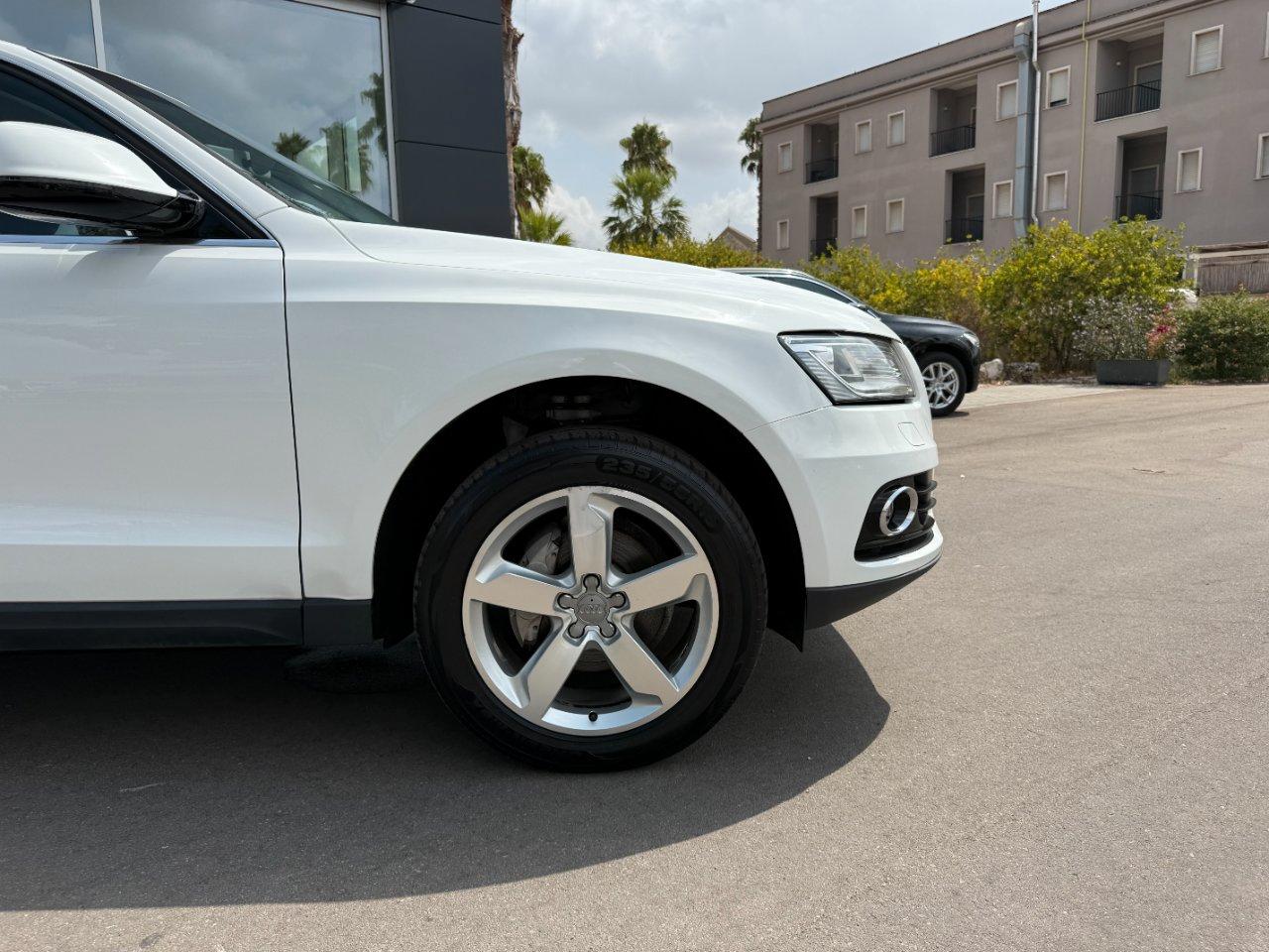 Audi Q5 2.0 tdi Advanced quattro 190cv s-tronic