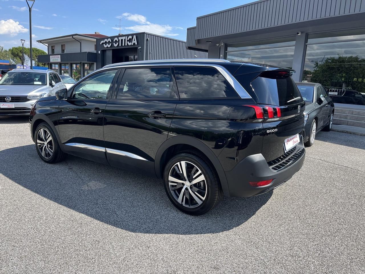PEUGEOT 5008 1500 HDI 130 CV AUTOM. 7 POSTI