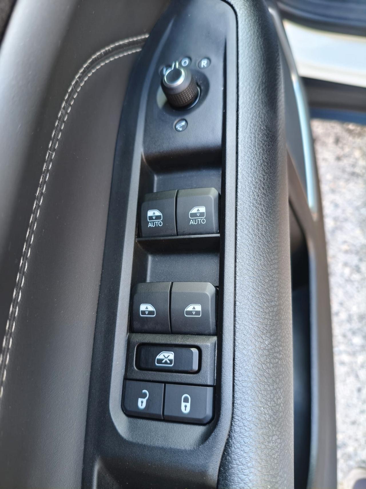 Jeep Compass 1.5 MHEV 130cv DDCT Limited