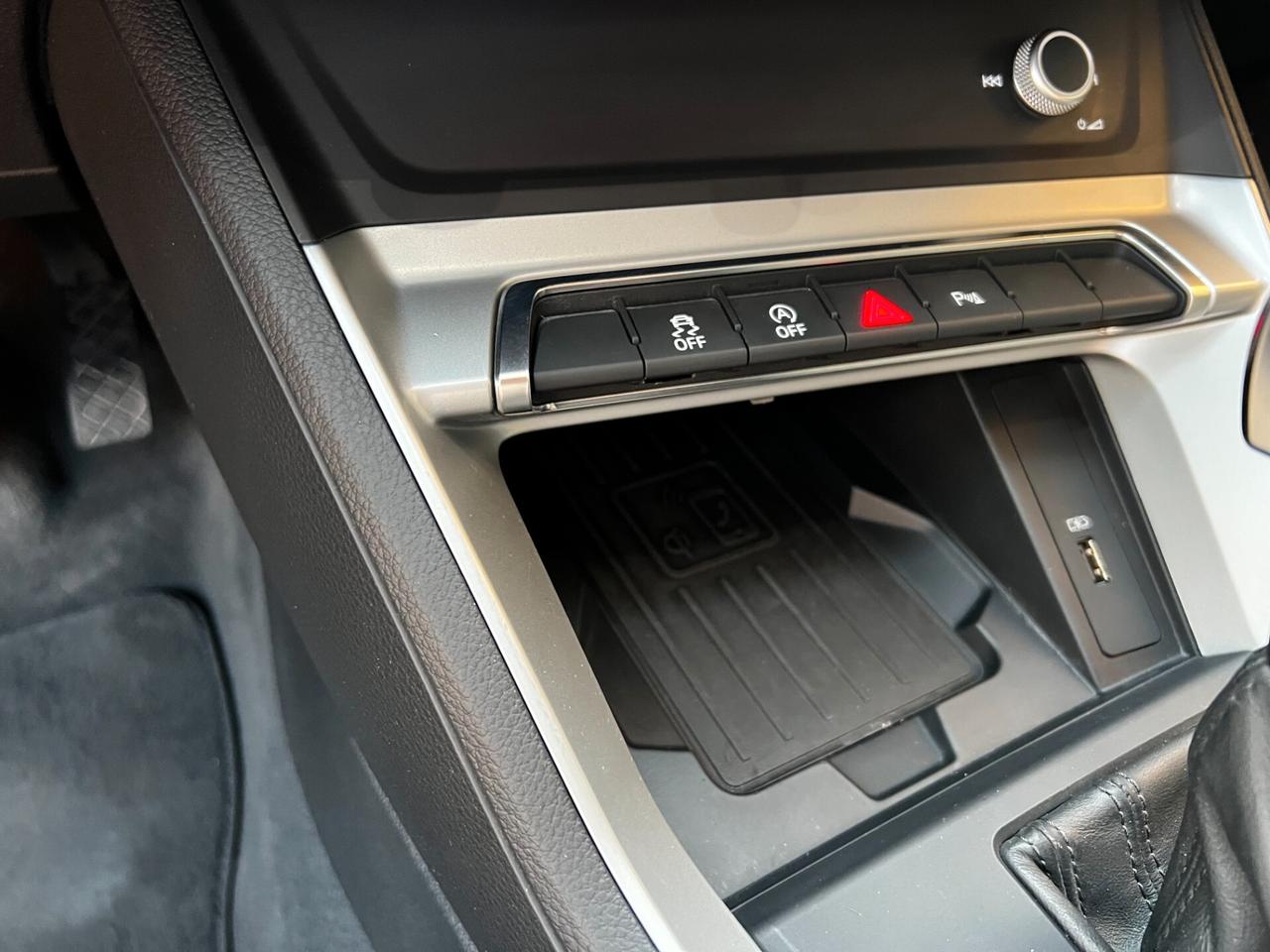Audi Q3 35 TDI S tronic Advanced-2019- LED- NAVI