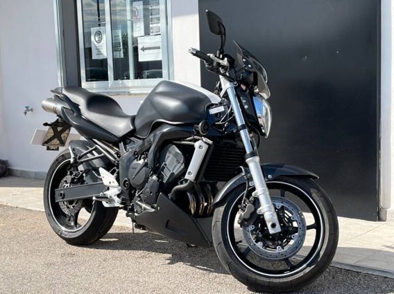 Yamaha FZ6 Fazer FZ6 Fazer (2004 - 07)