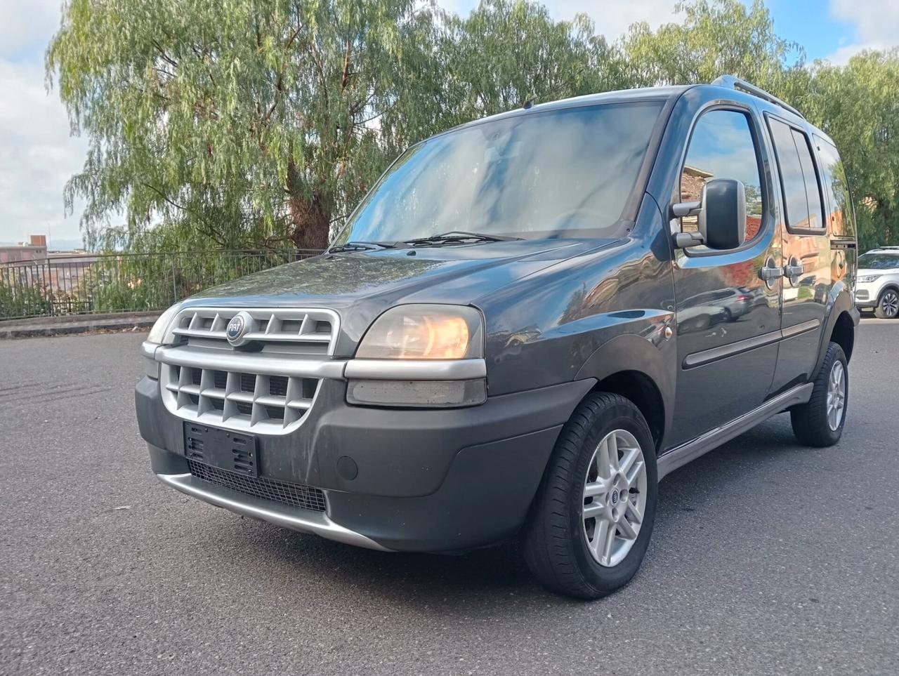 Fiat Doblo Pianale ribassato con rampa disabili in carrozzina