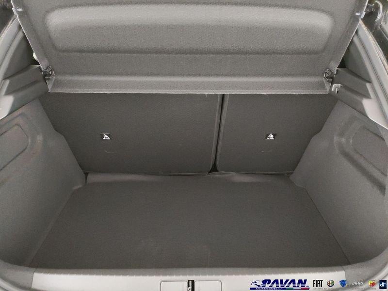 Lancia Ypsilon 1.2 Hybrid e-DCT