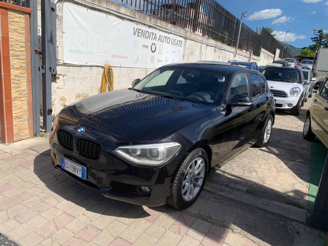 Bmw 116 116d 5p. Urban