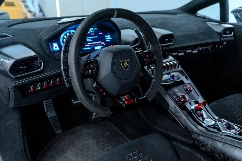 Lamborghini Huracàn Performante 5.2 V10 NOLEGGIO LUNGO TERMINE - LEASING FULL INCLUSIVE