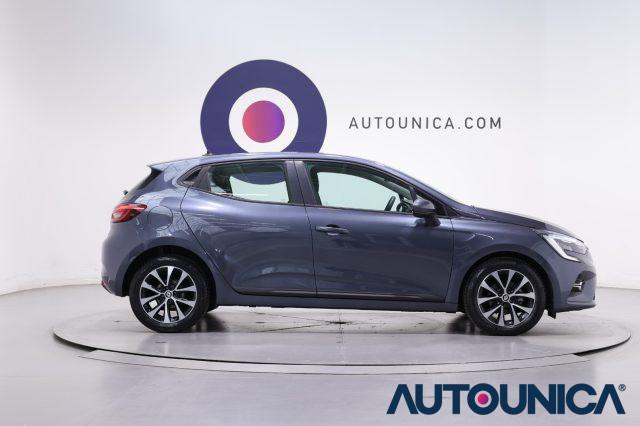 RENAULT Clio TCE 90 CV 5 PORTE BUSINESS FARI LED