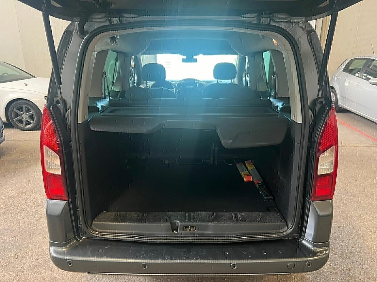 Peugeot Partner van 1.6 HDI-2016