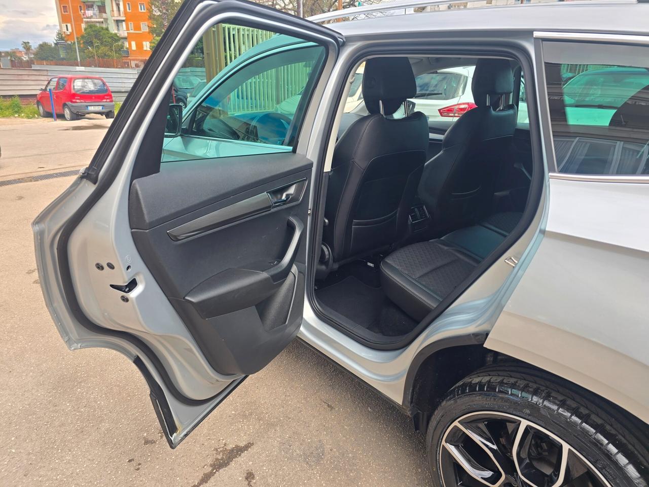 Skoda Karoq 1.6 TDI SCR DSG SportLine