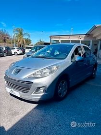 Peugeot 207 1.4 HDi 68 CV - 2011