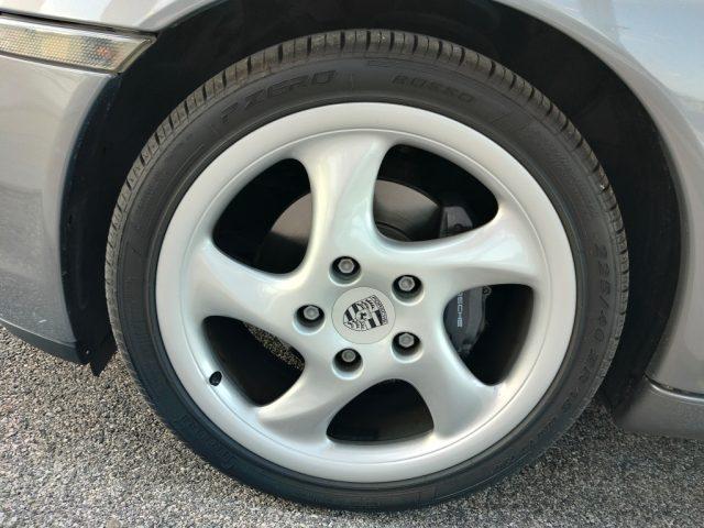 PORSCHE Boxster 2.7i 24V cat