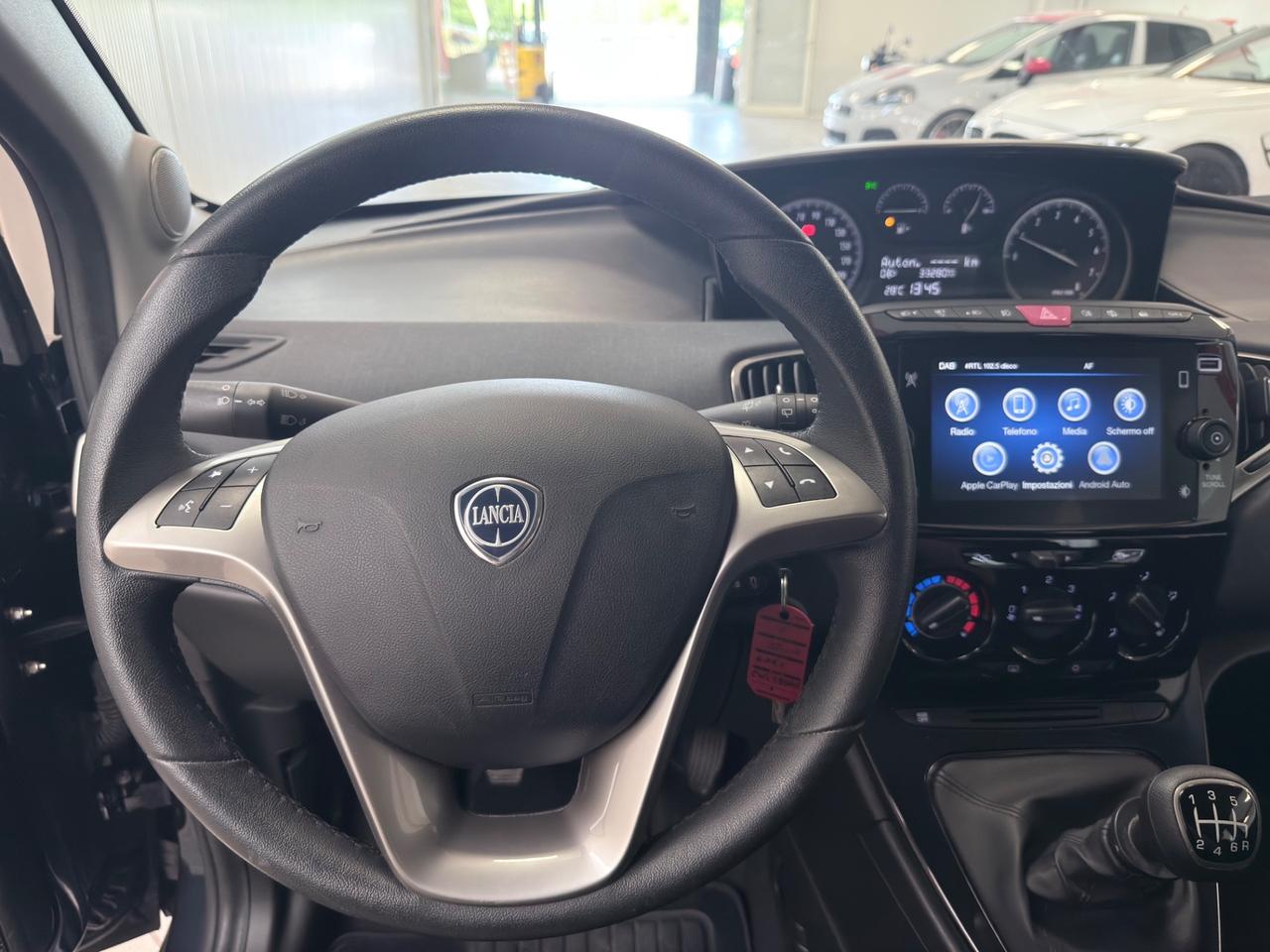 Lancia Ypsilon 1.0 FireFly 5 porte S&S Hybrid Ecochic A. Ferretti