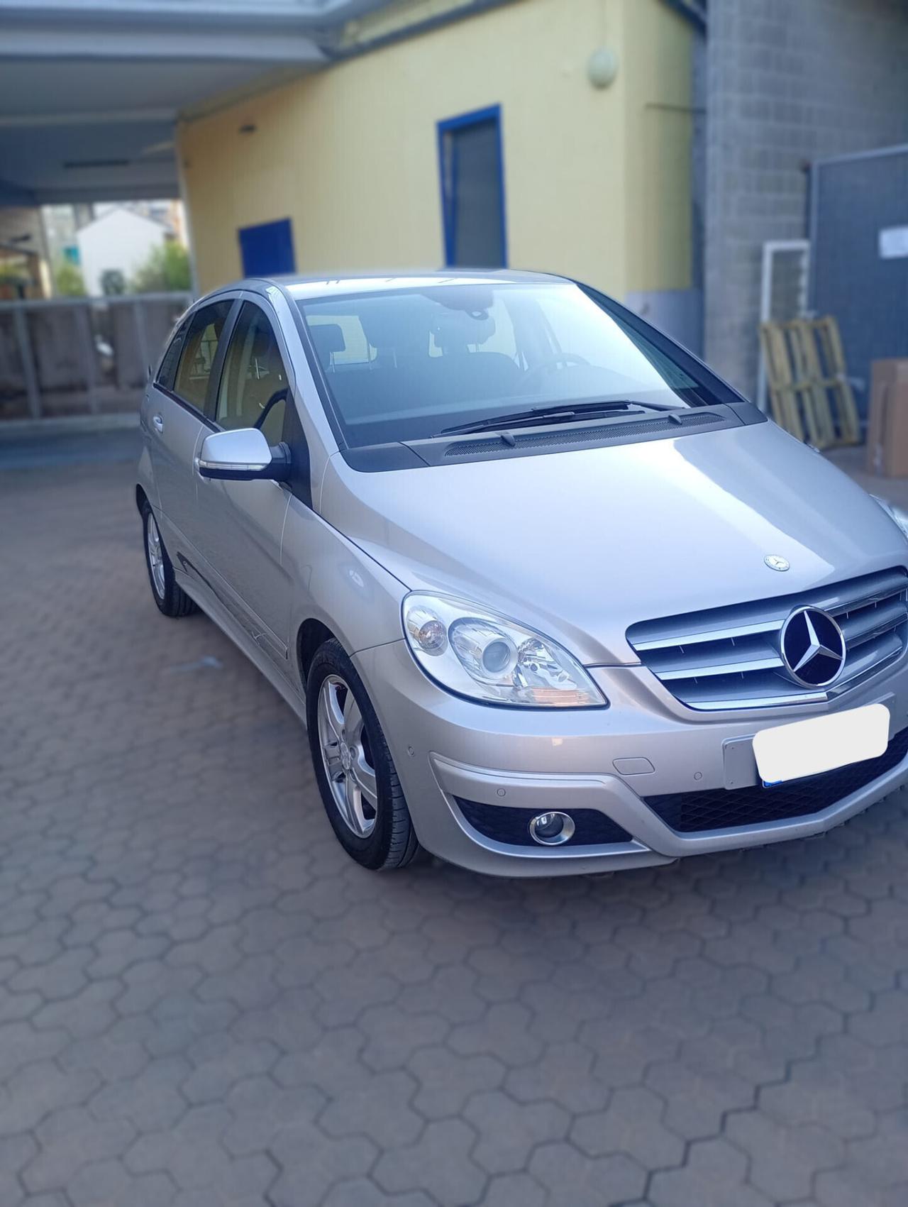 Mercedes-benz B 180 CDI Premium
