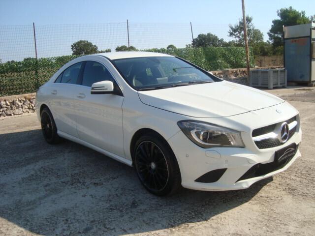 Mercedes-Benz CLA 200 cdi Premium Automatic 136CV