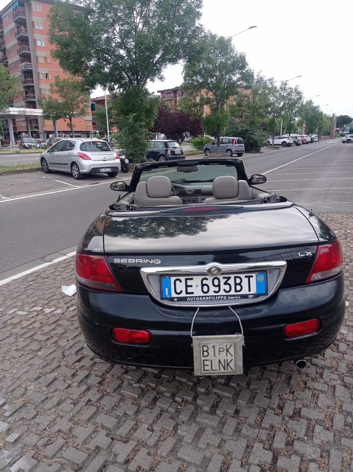 CHRYSLER SEBRING 2.7 6 CILINDRI 203 CV -CABRIO