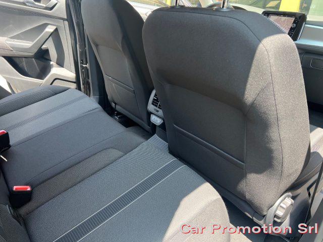 VOLKSWAGEN T-Roc 1.5 TSI DSG Life