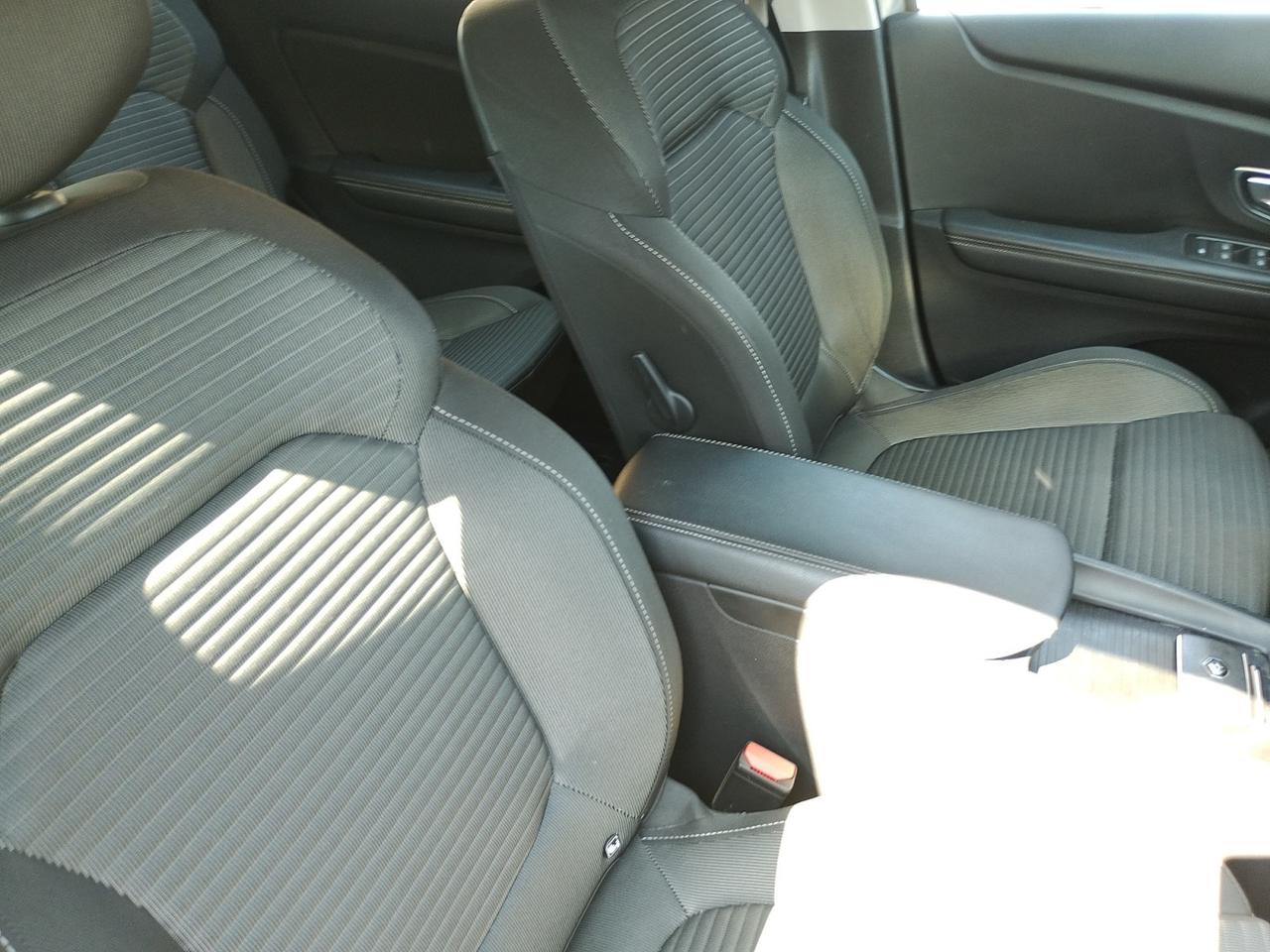 Renault Grand Scenic 1.7 blue dci Initiale Paris 120cv