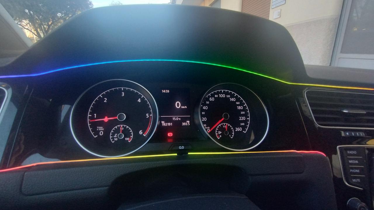 Volkswagen Golf 2.0 TDI 5p. Highline BlueMotion Technology