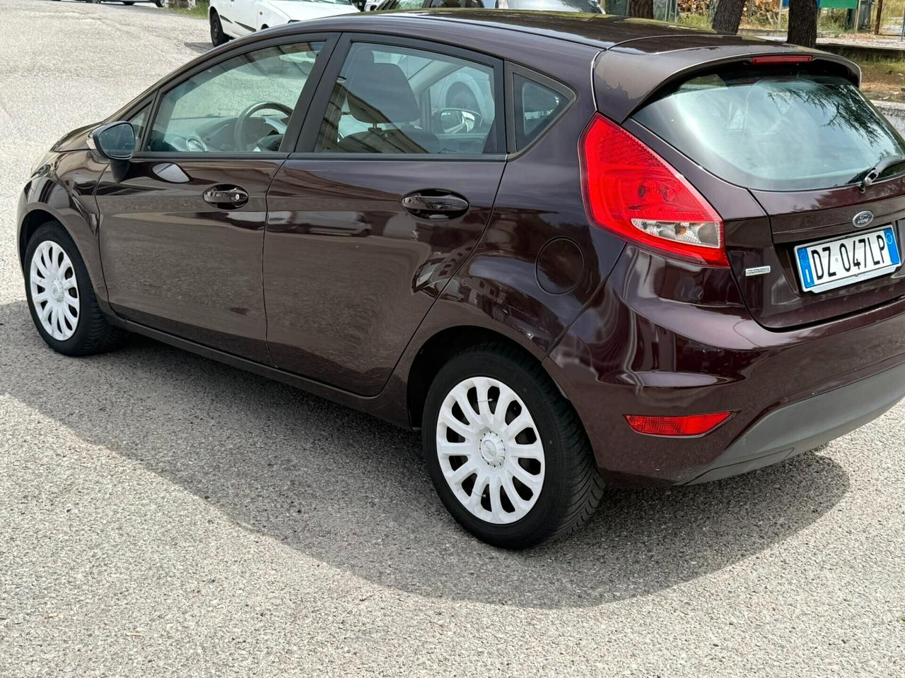 Ford Fiesta Fiesta+ 1.4 TDCi 68CV 5 porte
