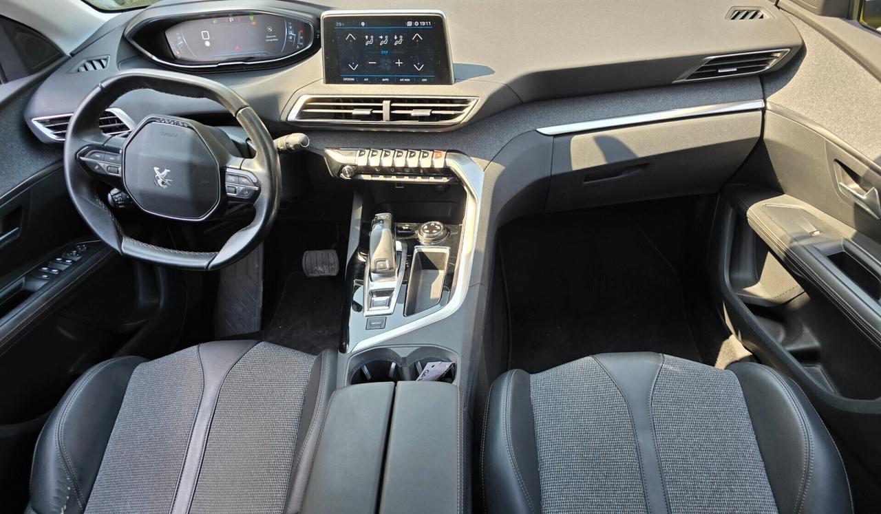 Peugeot 3008 BlueHDi 130 S&S EAT8 Allure